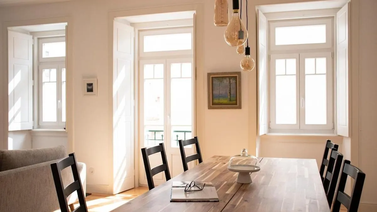 Bairro Alto Bright 2 Bdr Apt With Ac Lisbon Apartment